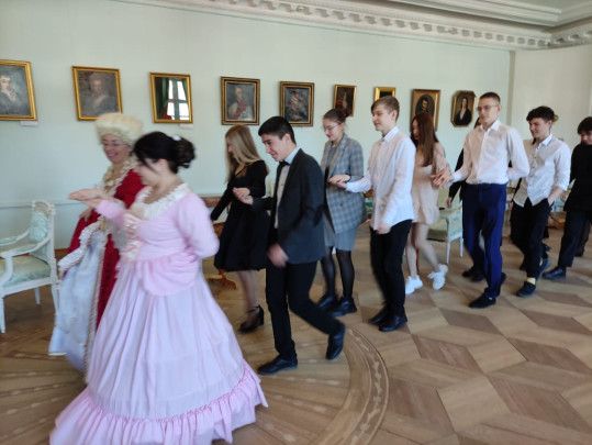 "Дамы и Господа" "Дамы и Господа".